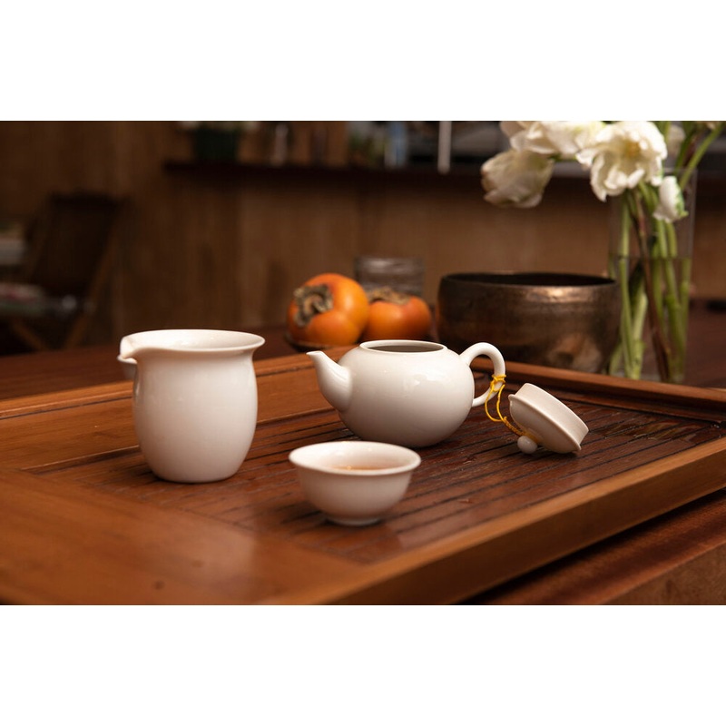 White Porcelain Teapot (7.5 oz)