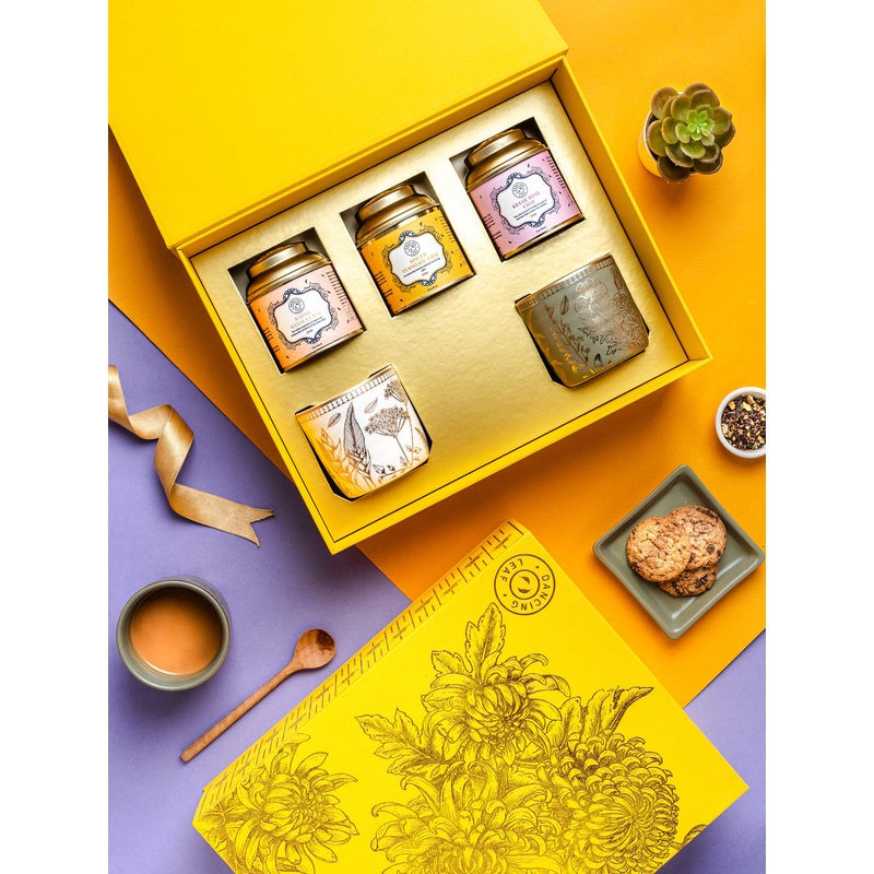 Chai Kulhar Gift Box (2 Ananda Kulhar + 3 Chai Blend Tin 35g)
