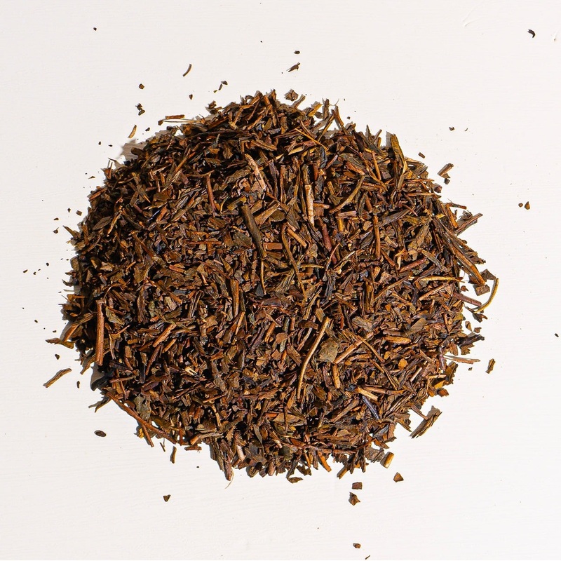 Hojicha Gold Tea|1 oz loose tea sample|2 oz tin of loose tea|4 oz bag of loose tea|8 oz bag of loose tea|16 oz bag of loose tea|2.2 lb (1 kg) bag of  loose tea