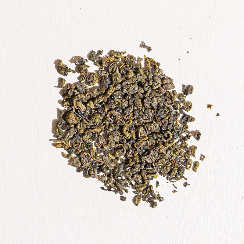 Osprey Gunpowder Organic Tea|1 oz loose tea sample|4 oz bag of loose tea|4 oz tin of loose tea|8 oz bag of loose tea|16 oz bag of loose tea|4.4 lb (2 kg) bag of loose tea