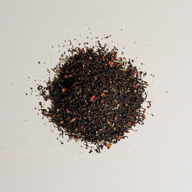 Raspberry Tea|1 oz loose tea sample|4 oz bag of loose tea|4 oz tin of loose tea|8 oz bag of loose tea|16 oz bag of loose tea|4.4 lb (2 kg) bag of loose tea|25 tea bag softwood chest|6 pack of 25 tea bags softwood chests|20 Tea Bags|50 tea bags|50 tea bag