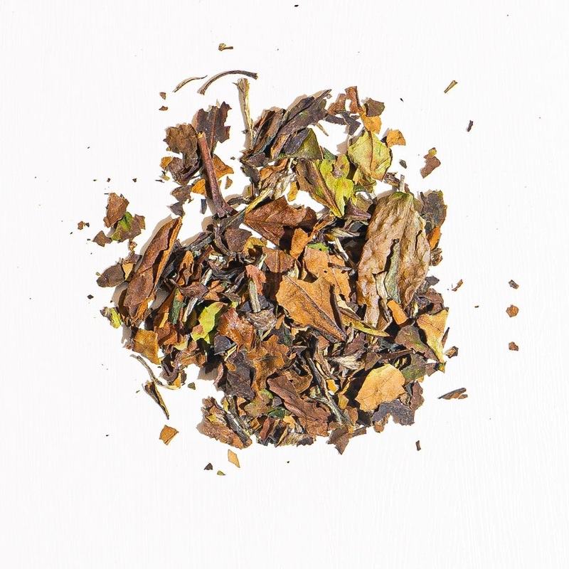 Sowmee White Tea|1 oz loose tea sample|2 oz tin of loose tea|4 oz bag of loose tea|8 oz bag of loose tea|16 oz bag of loose tea|1.1 lb (.5 kg) bag of loose tea