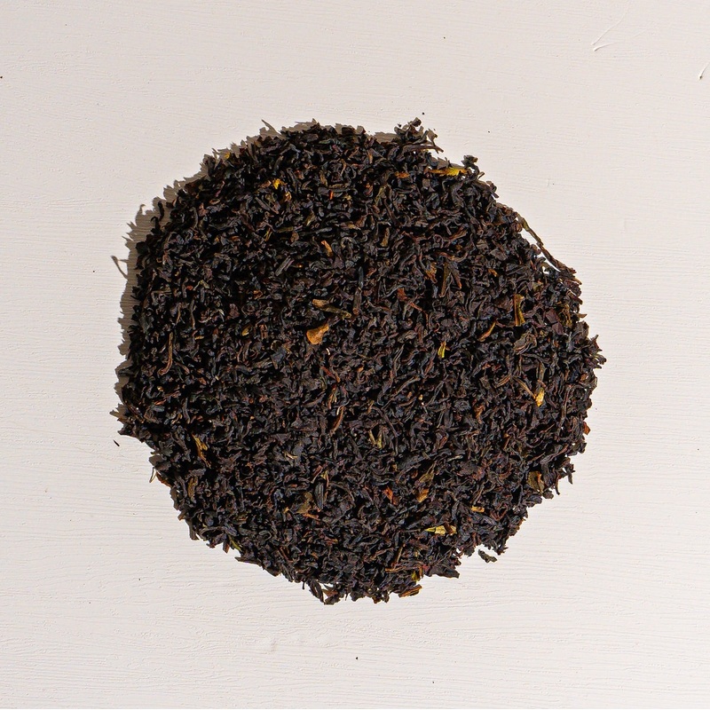 Queen Elizabeth|4 oz Bag of Loose Tea|1 oz Loose Tea Sample|8 oz Bag of Loose Tea|16 oz Bag of Loose Tea|2.2lb bag of Loose Tea
