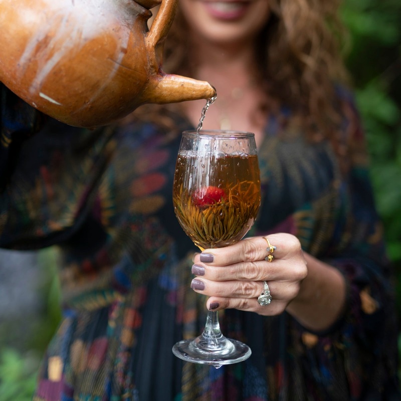 Divine Tea: Handmade Flowering Tea from Sri Lanka